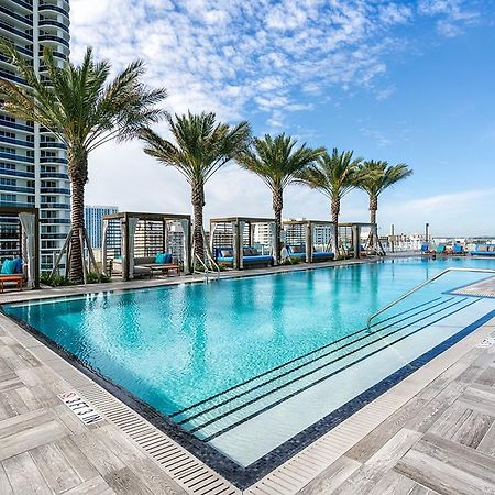 Luxurious Hyde Resort Apartments Hollywood Exteriér fotografie